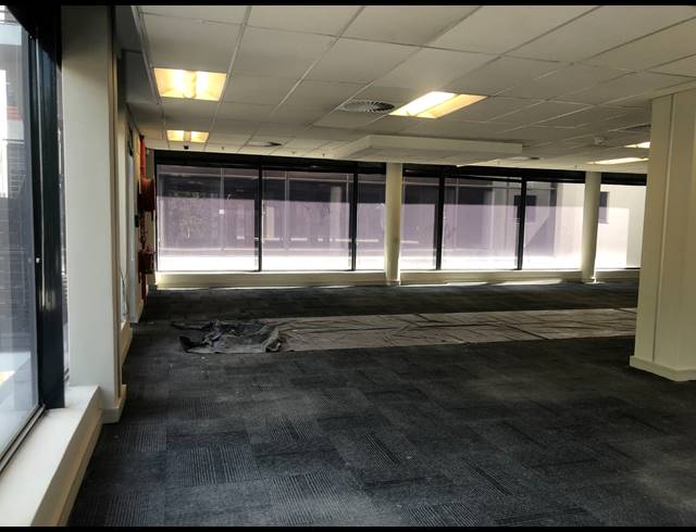 326M² OFFICE TO LET IN WAVERLEY